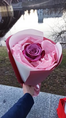 Только один цветок