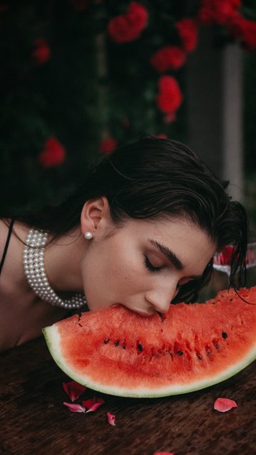 Слышать людей